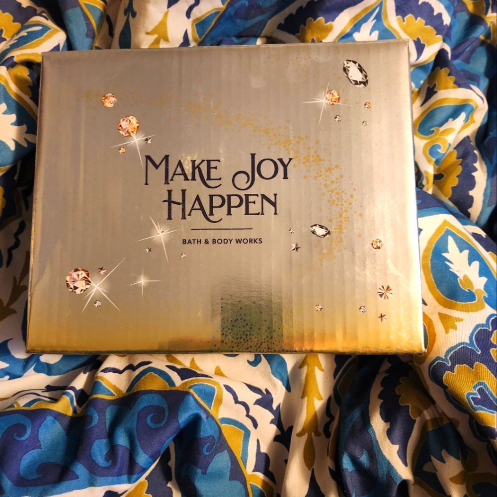 Bath and body works gift set.